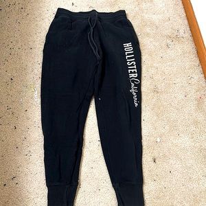 Holister Joggers
